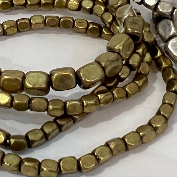 NWOT 7 Metal Beaded Stretch Bracelets -- Antique Gold and Silver - Picture 5 of 8